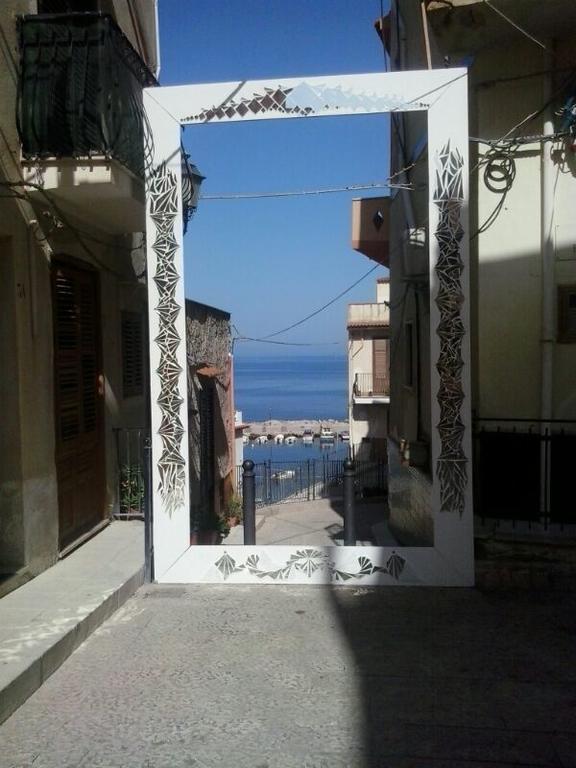 Casa Vacanze Marco Polo Vista Mare Trappeto  Rum bild